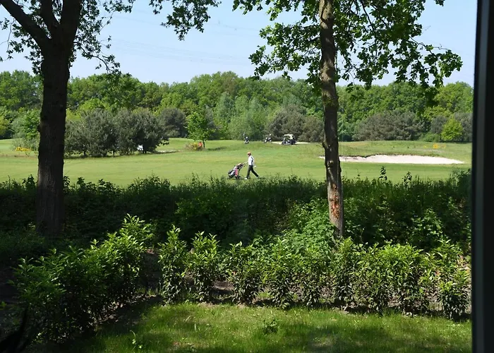 Boshuis Golfzicht Wellness, Golf&nature