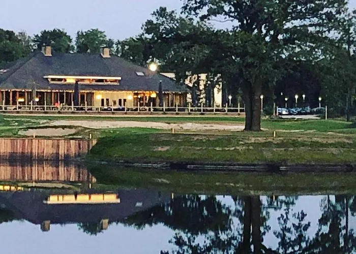 Boshuis Golfzicht Wellness, Golf&nature Vakantiehuis